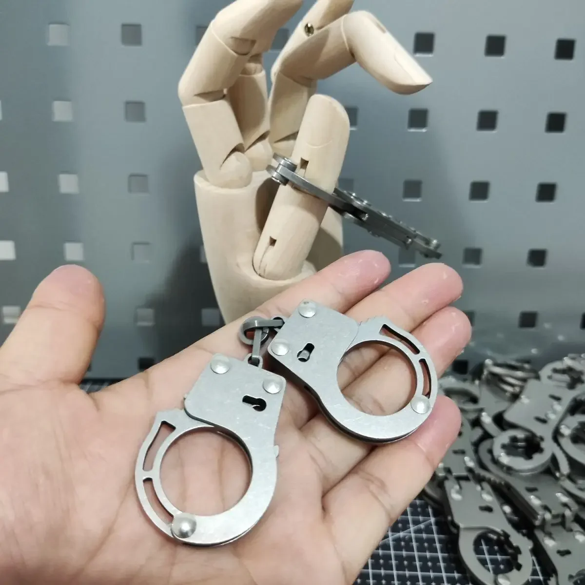 Креативный мини-кнопка для большого пальца из нержавеющей стали - Фотография_2