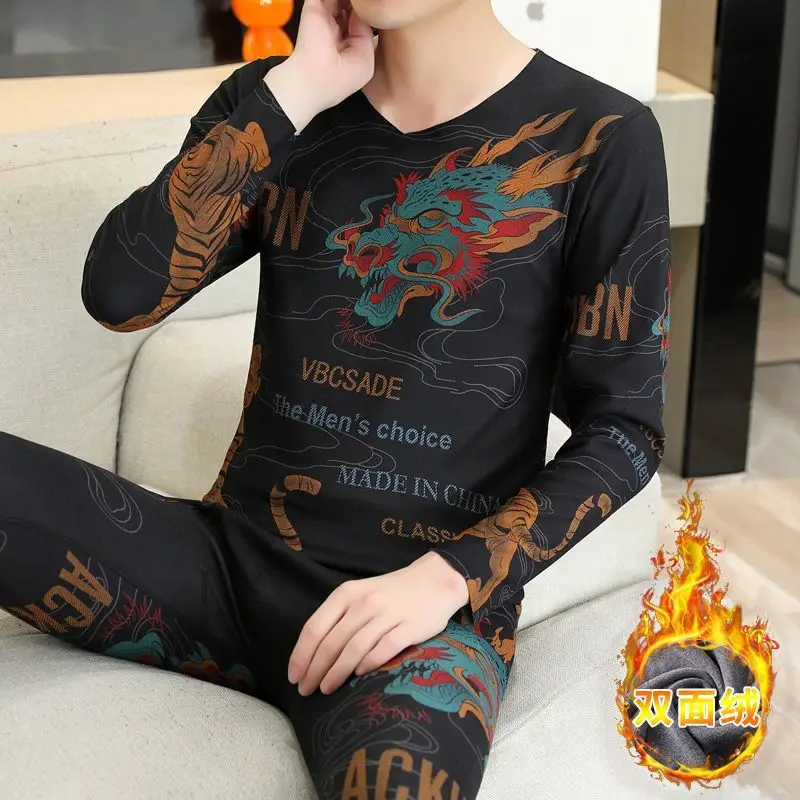 Бархатный бесшовный термокостюм с принтом - Фотография_6