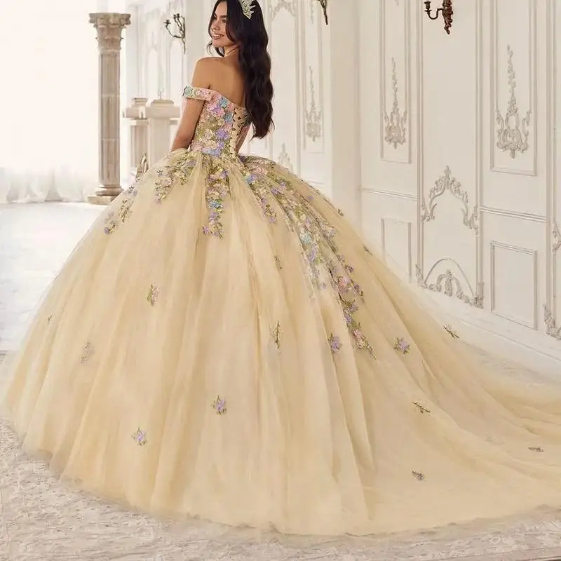 Светло-желтые платья quinceanera - Фотография_2