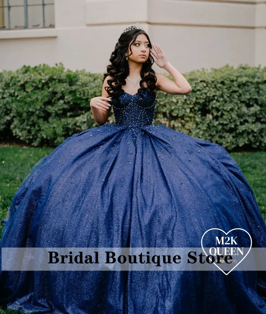 Блестящее темно-синее бальное платье принцессы quinceañera - Фотография_4