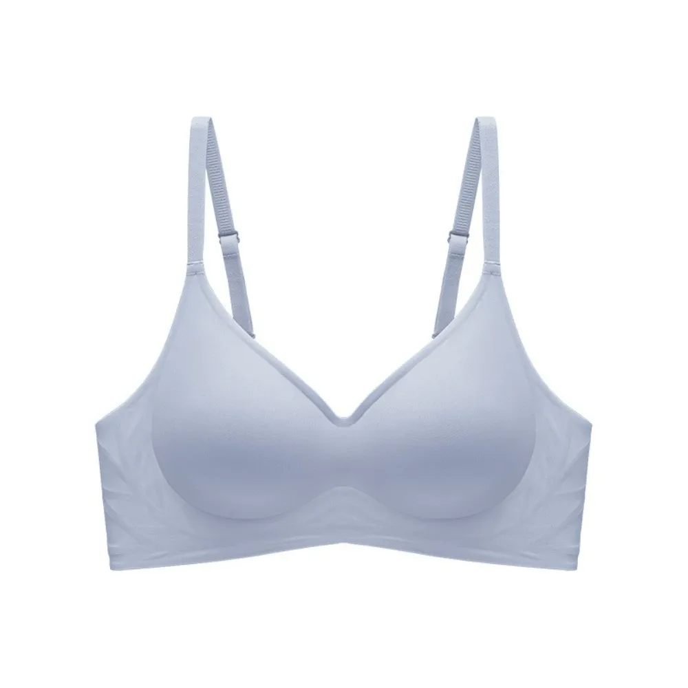 Облегающий беспроводной бюстгальтер с глубоким v-образным вырезом