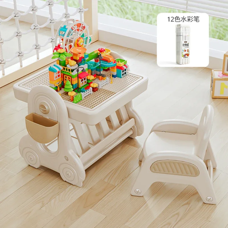 Детский учебный стол