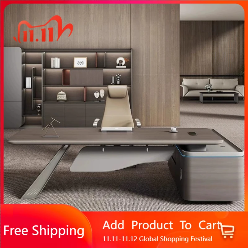 Легкий роскошный стол boss