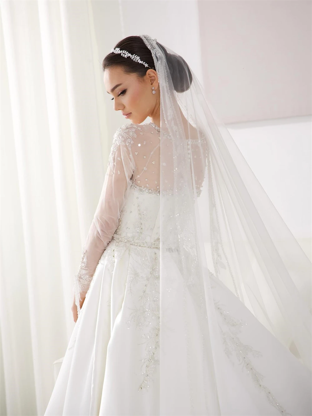 Элегантное белое атласное свадебное платье по индивидуальному заказу