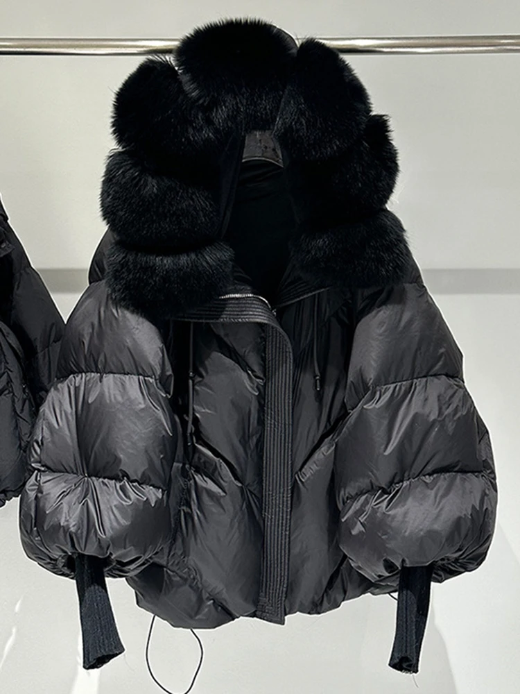 Зимний пуховик с капюшоном из натурального большого мехового воротника - Фотография_5