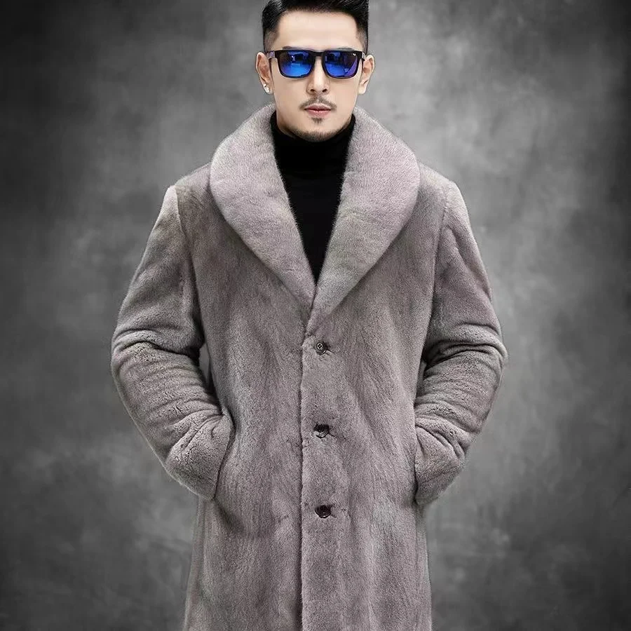 Пальто с большим меховым воротником - Фотография_5