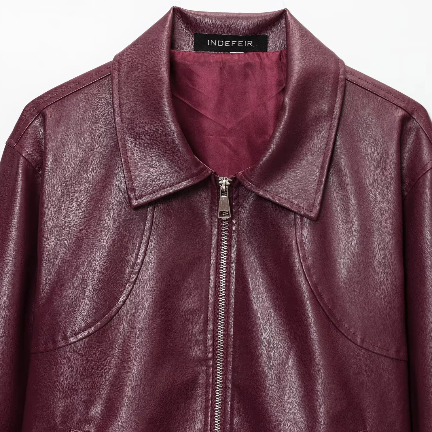 Женская куртка из искусственной - Фотография_3