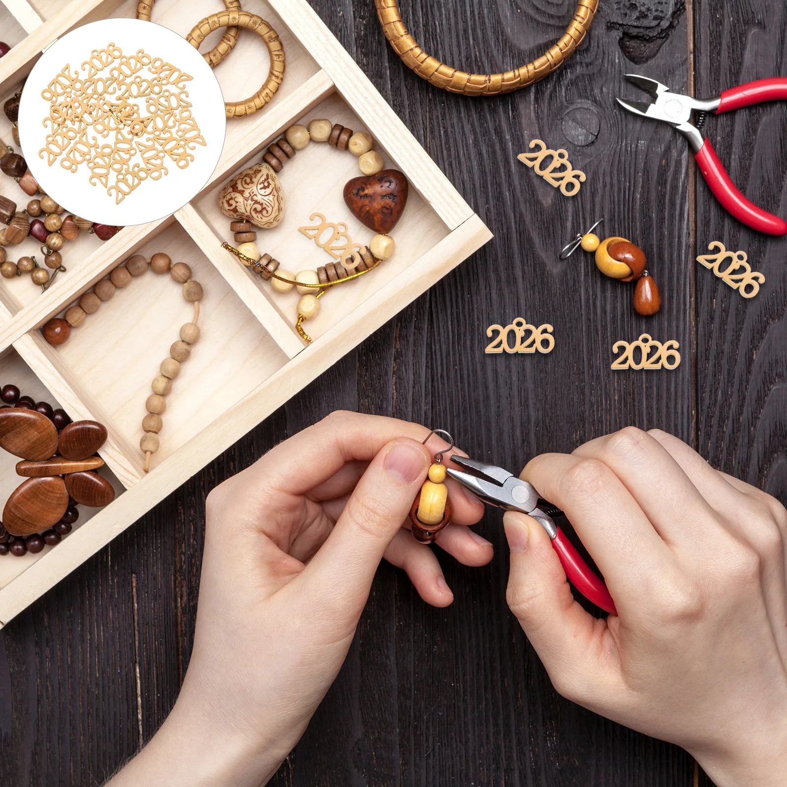 2026 год, подвески из нержавеющей стали с цифрами