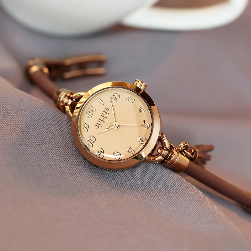 Женские часы в корейском стиле с тонким ремешком - Фотография_2
