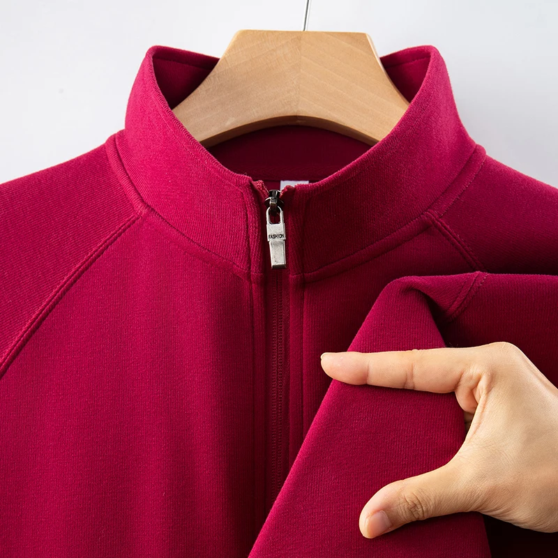 Толстовка на молнии с воротником-стойкой и индивидуальным принтом логотипа - Фотография_3