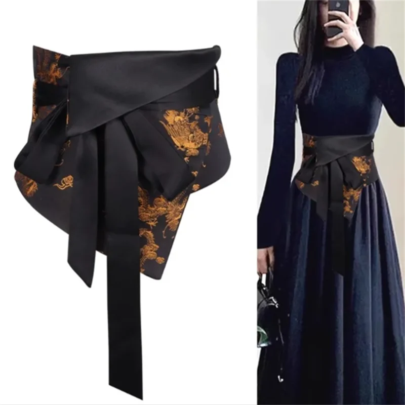 Женская поясная рубашка с широким поясом