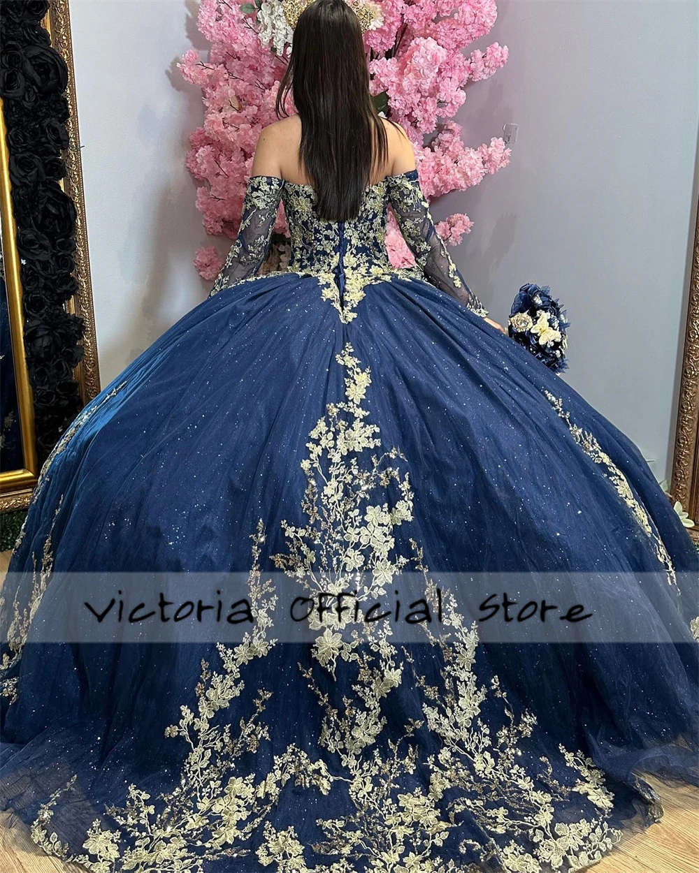 Восходящие темно-синие платья quinceanera с рукавами три четверти - Фотография_4