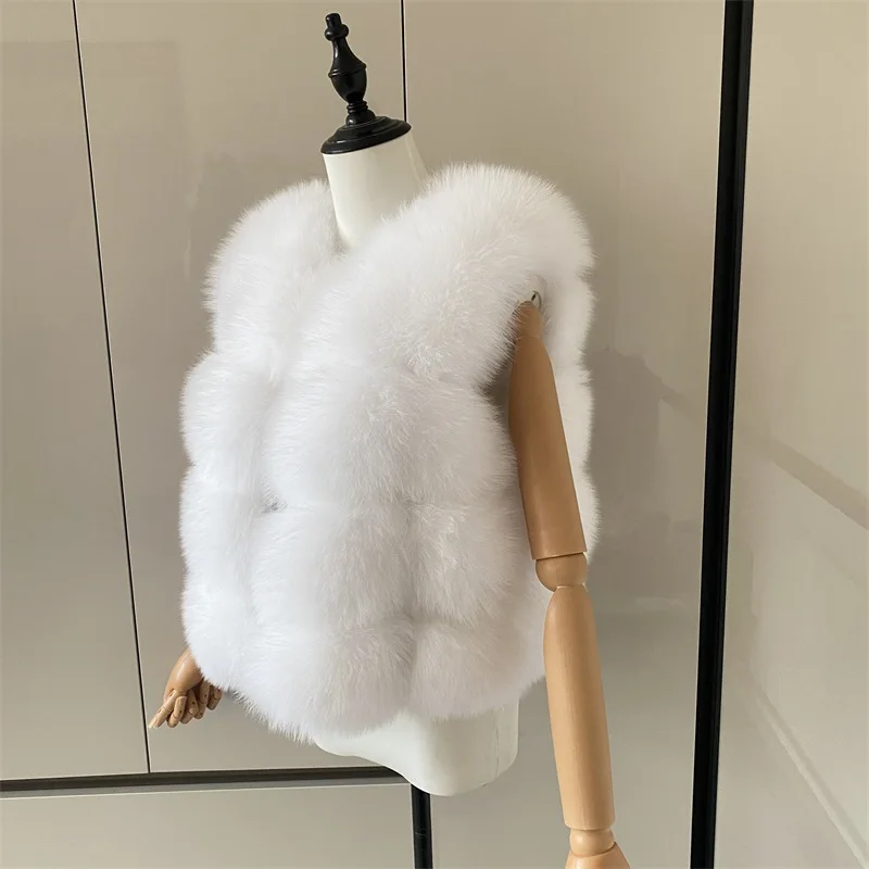 Жилет из натурального меха - Фотография_3