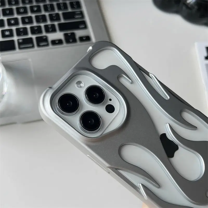 Новый полый тонкий чехол для телефона с 3d пламенным узором для iphone 17 - Фотография_3