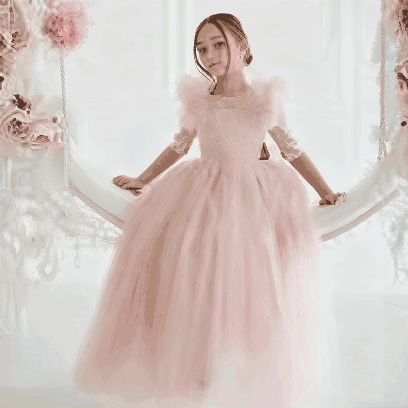 Светло-розовые платья для девочек-цветочниц