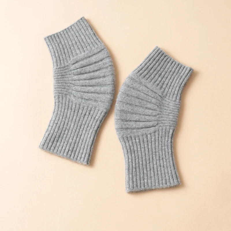 Вязаные женские наколенники из - Фотография_4