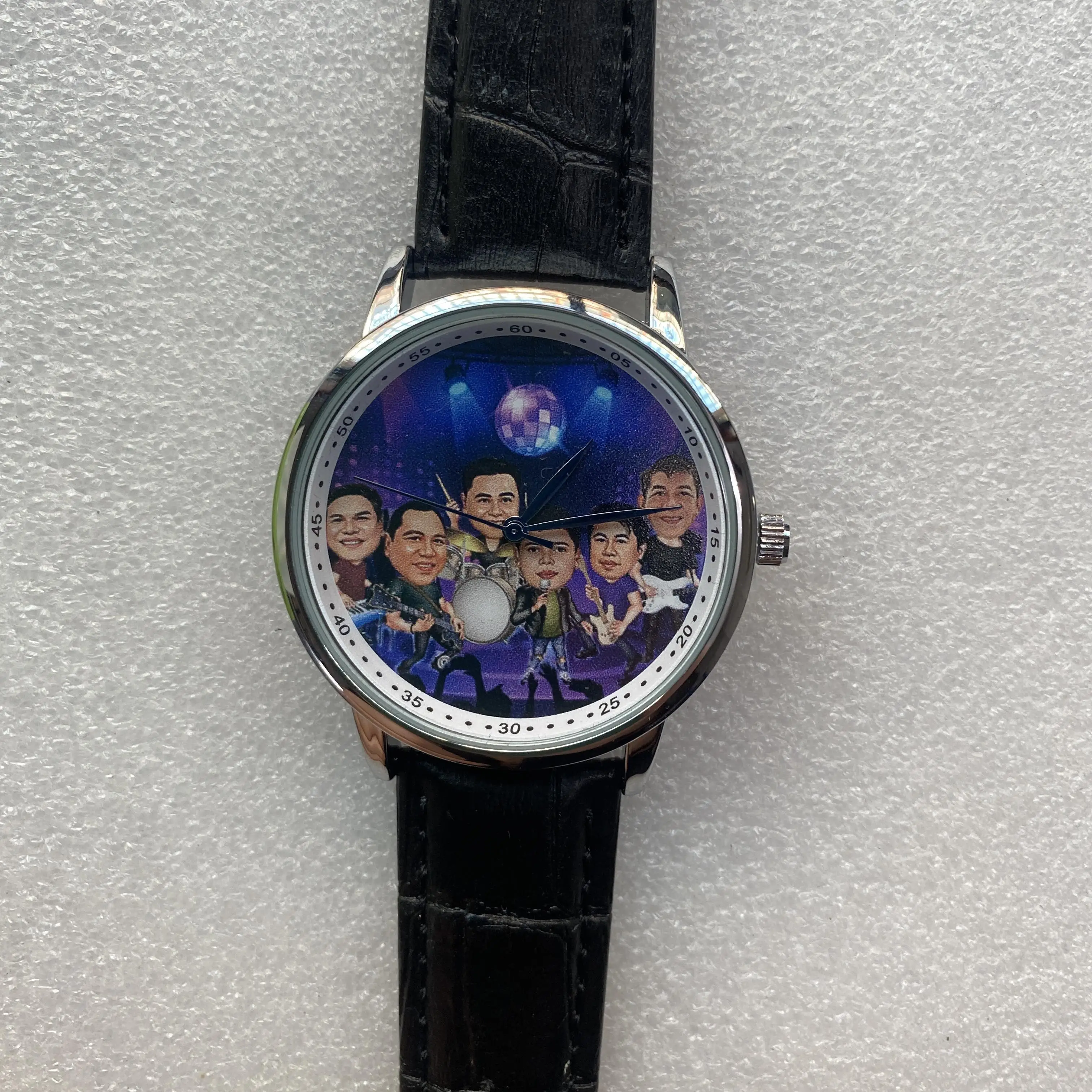 Парные часы, мужские и женские наручные часы с пользовательским логотипом - Фотография_5