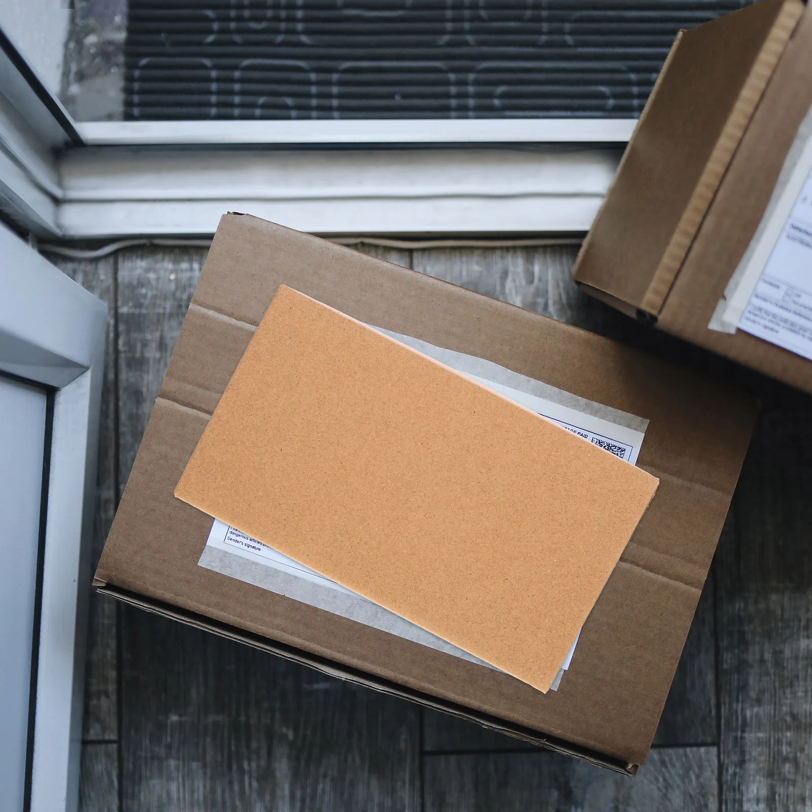 Маленькие экспресс-коробки для доставки