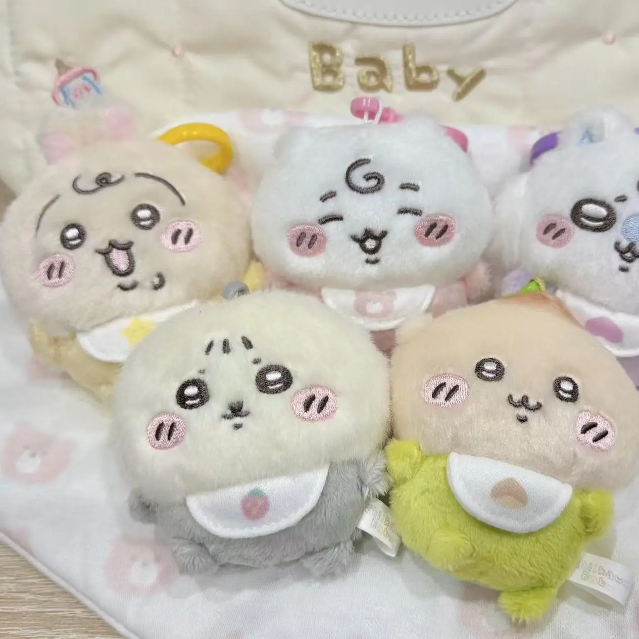Chiikawa baby series плюшевый брелок - Фотография_4