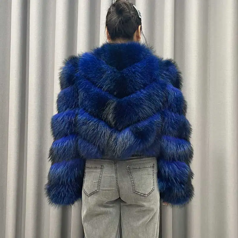 Женская зимняя роскошная укороченная шуба - Фотография_6