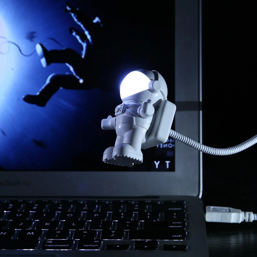 Космонавт астронавт usb светодиодный - Фотография_4